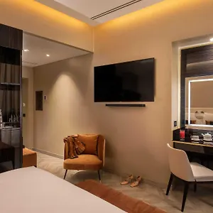 Otel La Place