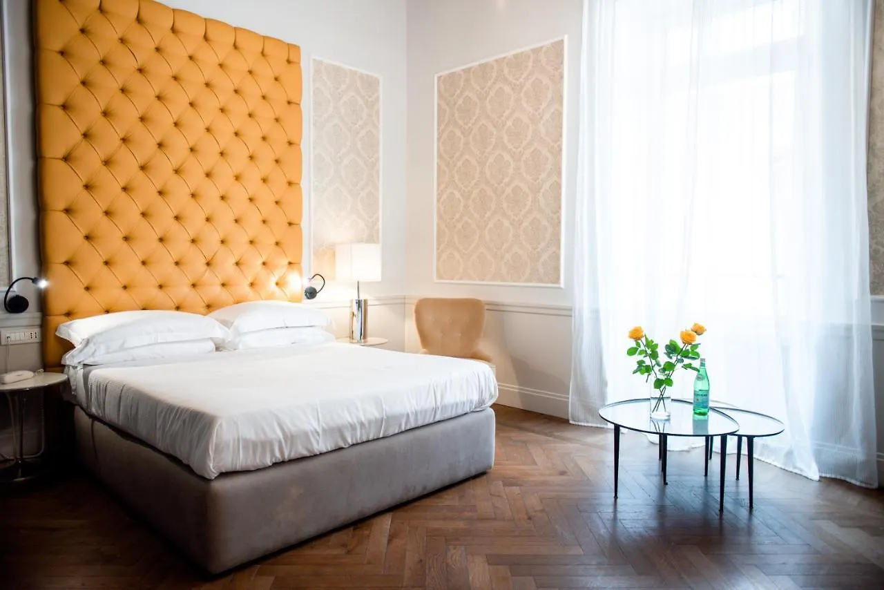 ***  Boutique Centrale Palace Hotel Roma İtalya
